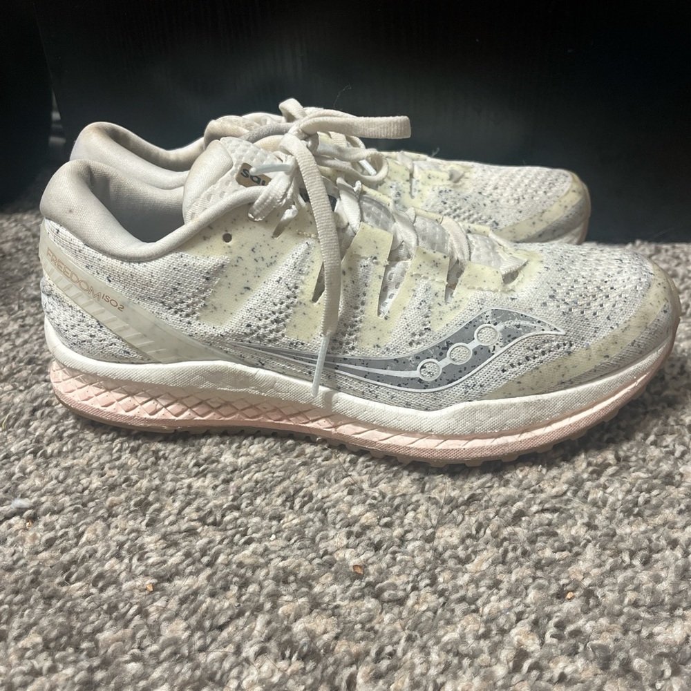 Saucony Women's Athletic Shoes - White and Light Gray